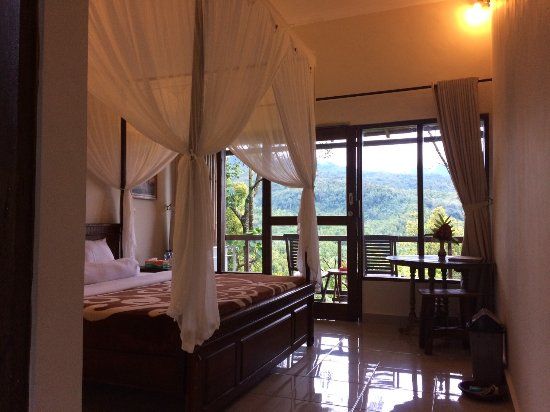 Made Oka Warung & Homestay