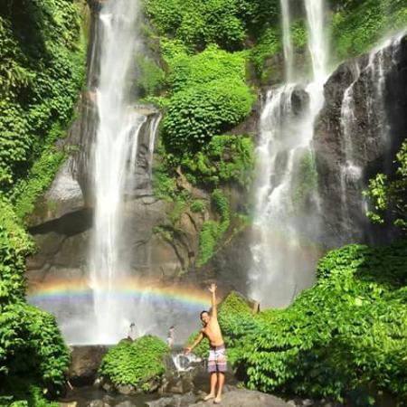Lemukih Waterfall