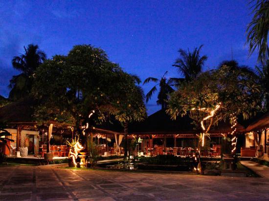 Saraswati Restaurant & Bar