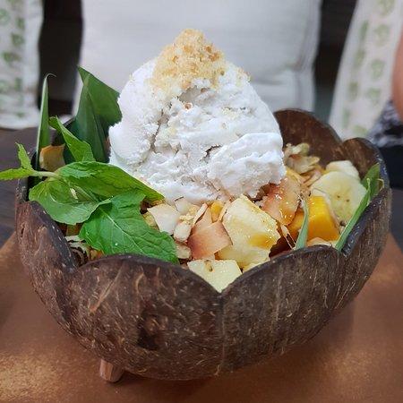 Tukies Coconut Shop