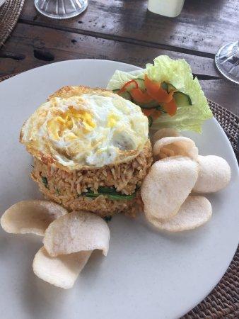 Made Oka Warung