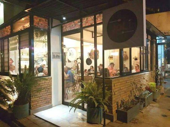Joli Cafe
