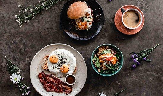 Front Cafe