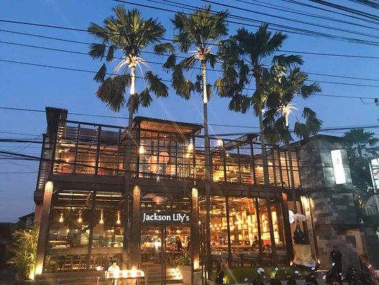 Jackson Lily's