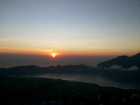 Bali Sunrise Trekking Tour