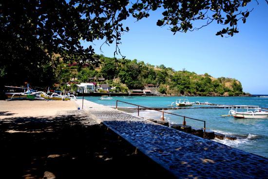 Dasa Temple Beach