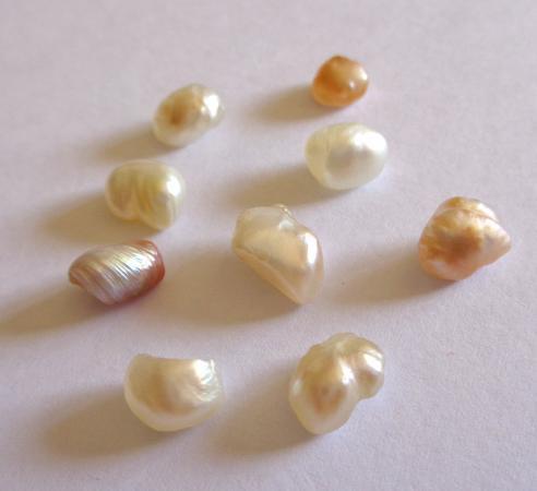 Croissy Pearls
