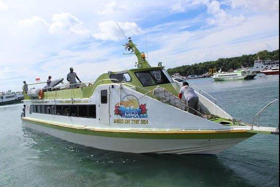 Gili Express Boat