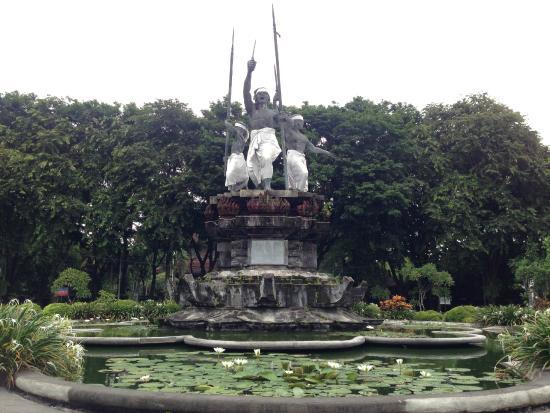 Puputan Square